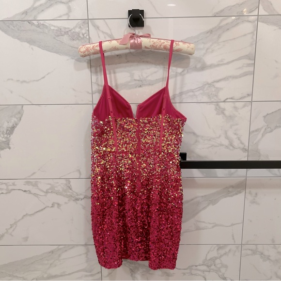 BANJUL PINK AND GOLD OMBRE SEQUIN DRESS Size Medium - Picture 3 of 9